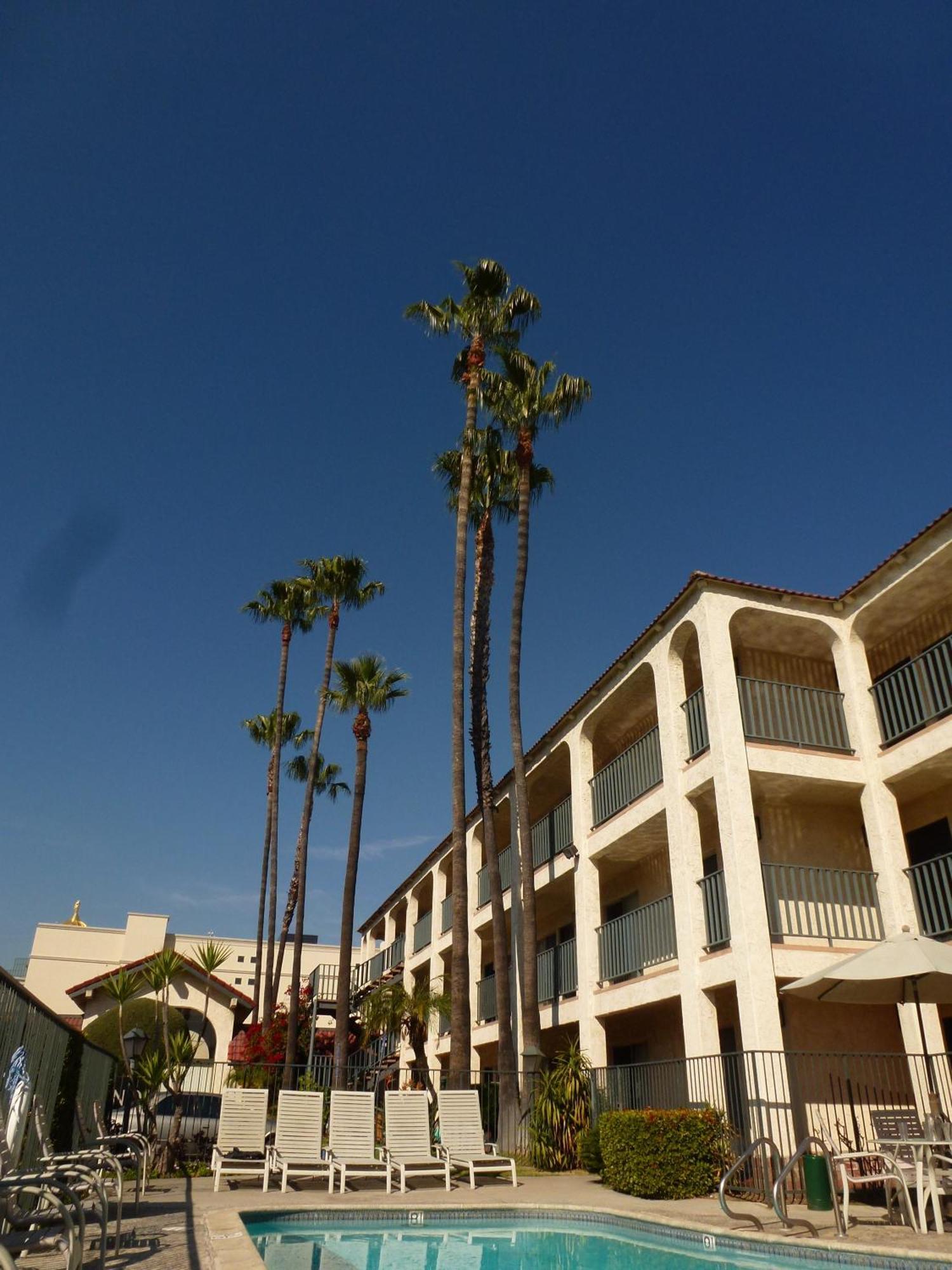 Vagabond Inn Glendale Exterior foto